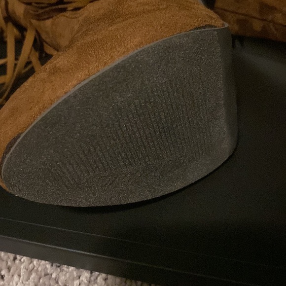 Faux suede ankle boots - Picture 7 of 12